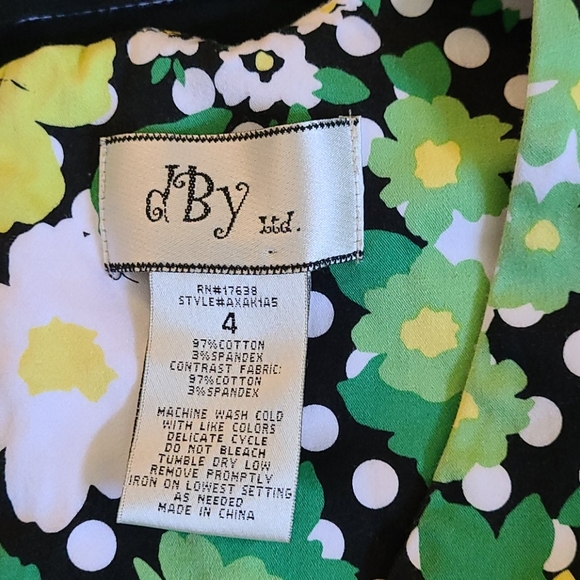 SALE BEAUTIFUL SUMMER MULTI MINI FLORAL DRESS - Picture 16 of 16